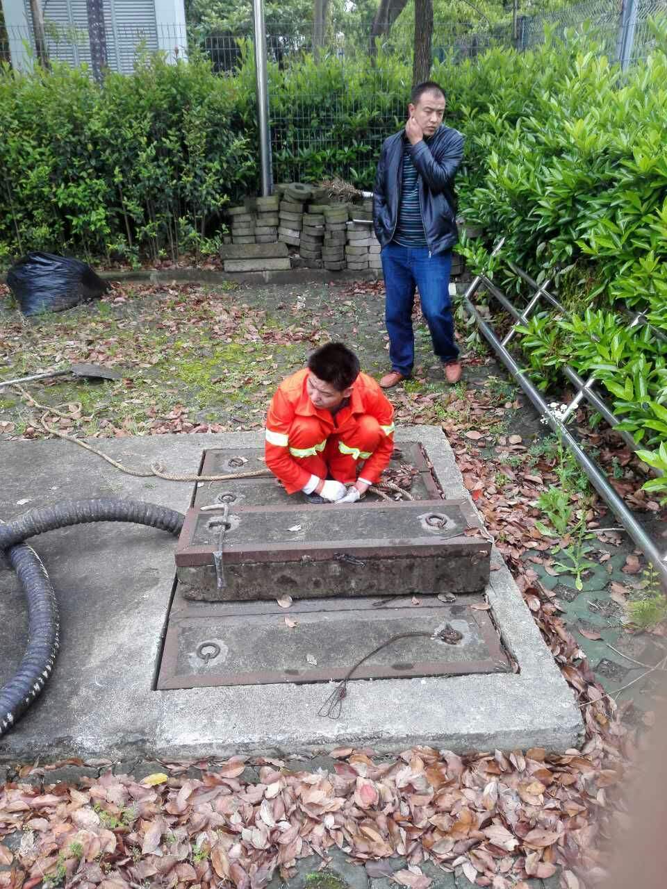 恩阳吸污抽粪