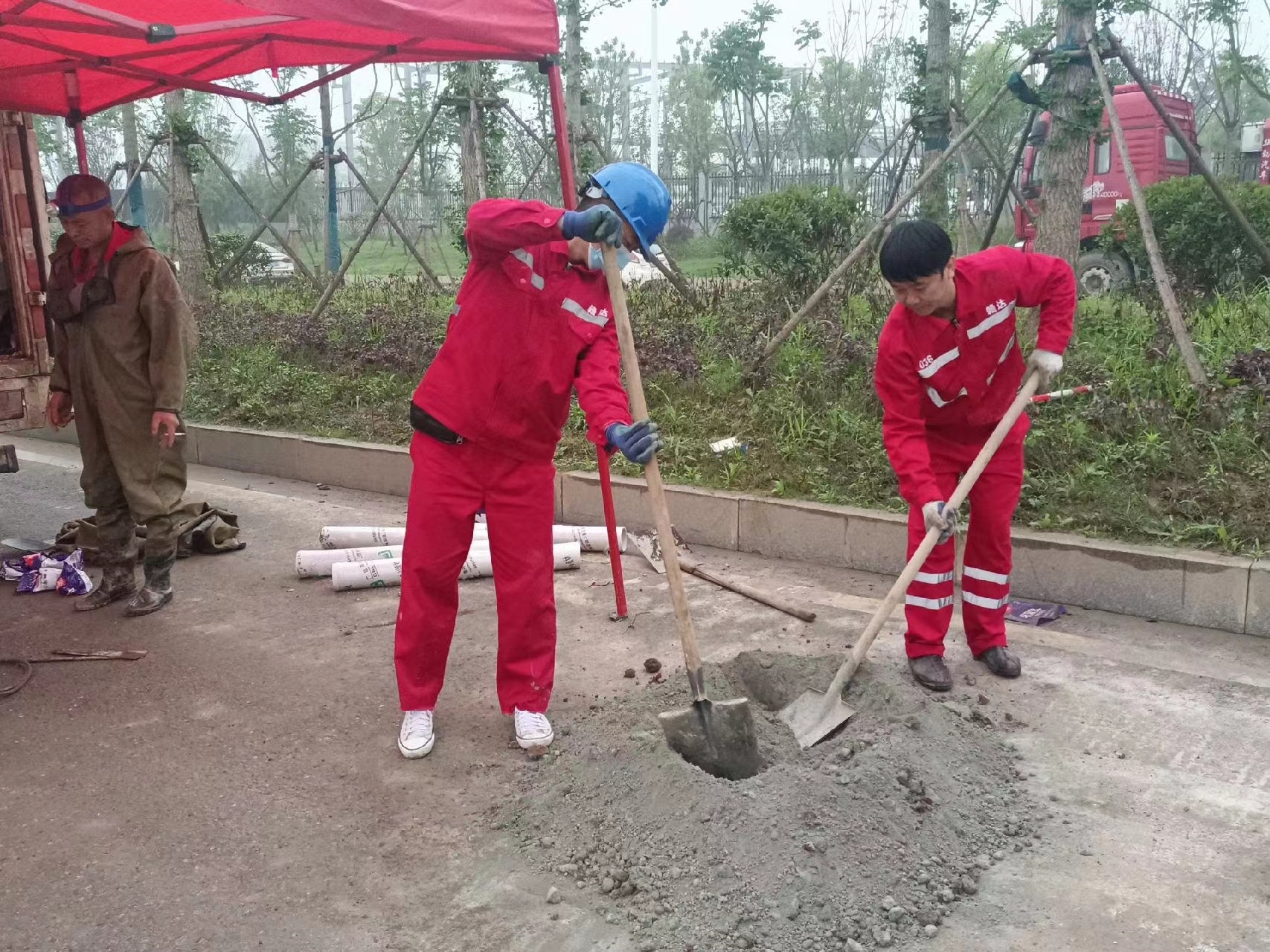 恩阳管道疏通哪家好】及时进行市政管道清淤